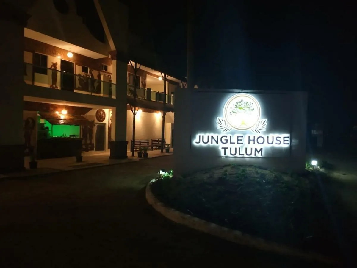 Jungle House Tulum Hotel & Hostal