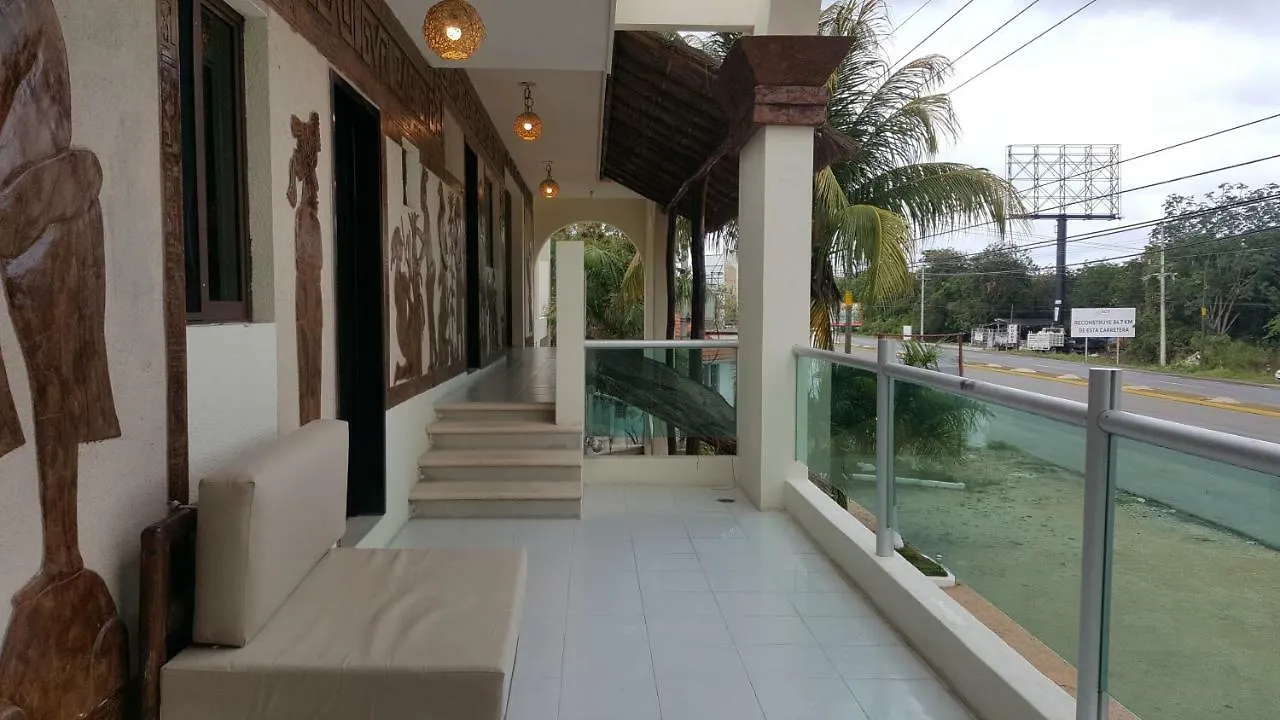 Jungle House Tulum Hotel & Hostal
